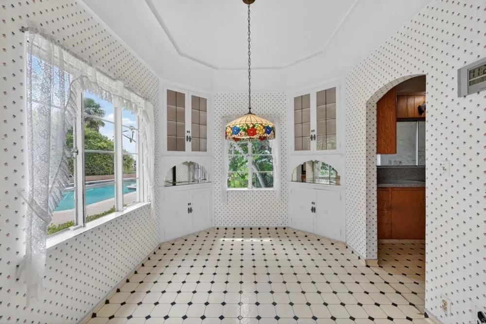 2798 McConnel Other, CA 90064
