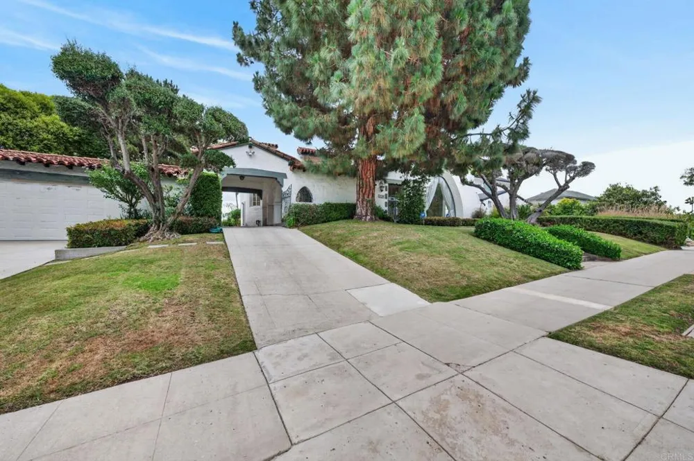 2798 McConnel Other, CA 90064