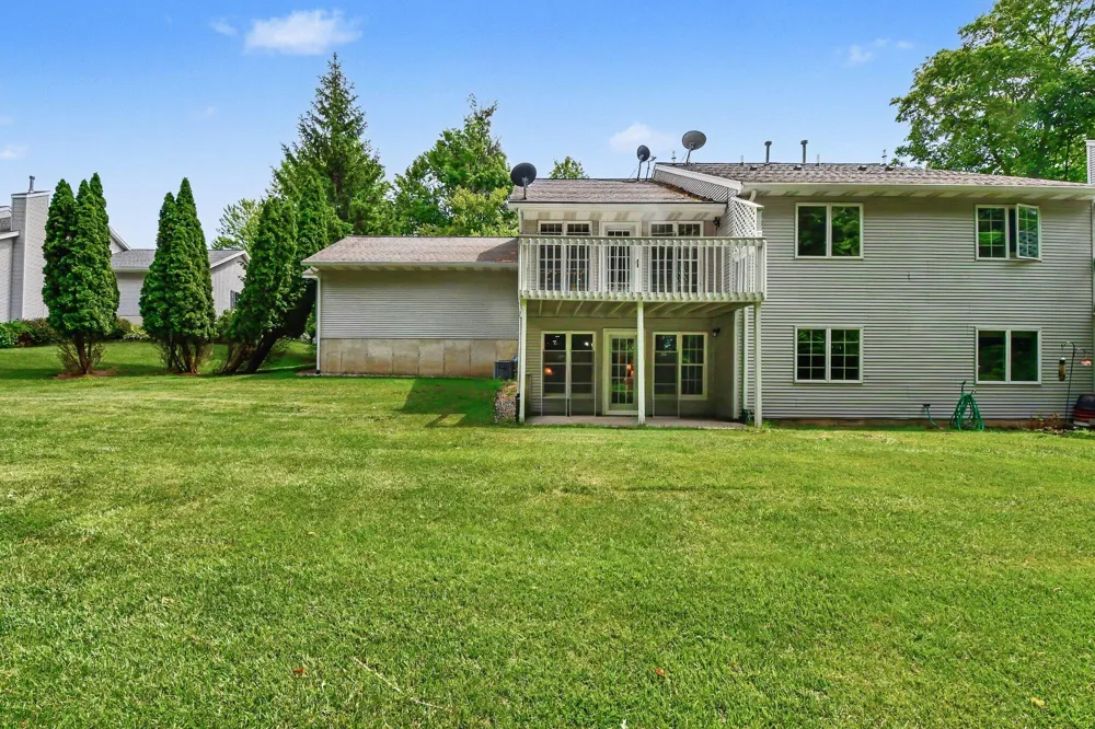 6920 Beechwood Drive Saranac, MI 48881