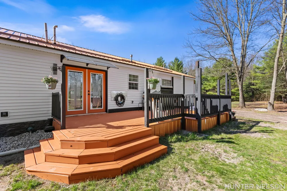 3088 Central Road Muskegon, MI 49445