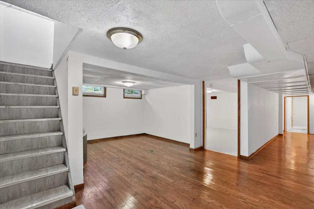 340 Lakeshore Drive Battle Creek City, MI 49015