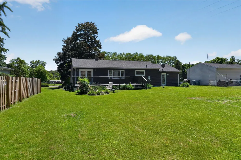 340 Lakeshore Drive Battle Creek City, MI 49015