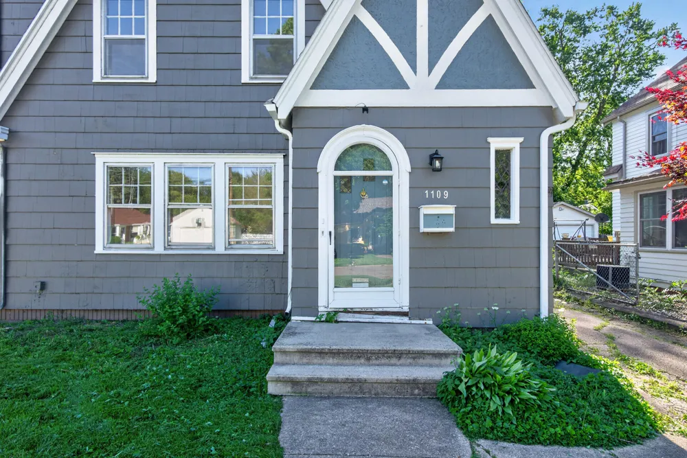 1109 S Webster Street Jackson City, MI 49203