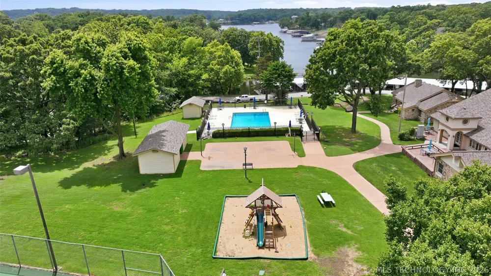 87 Pebble Beach Afton, OK 74331