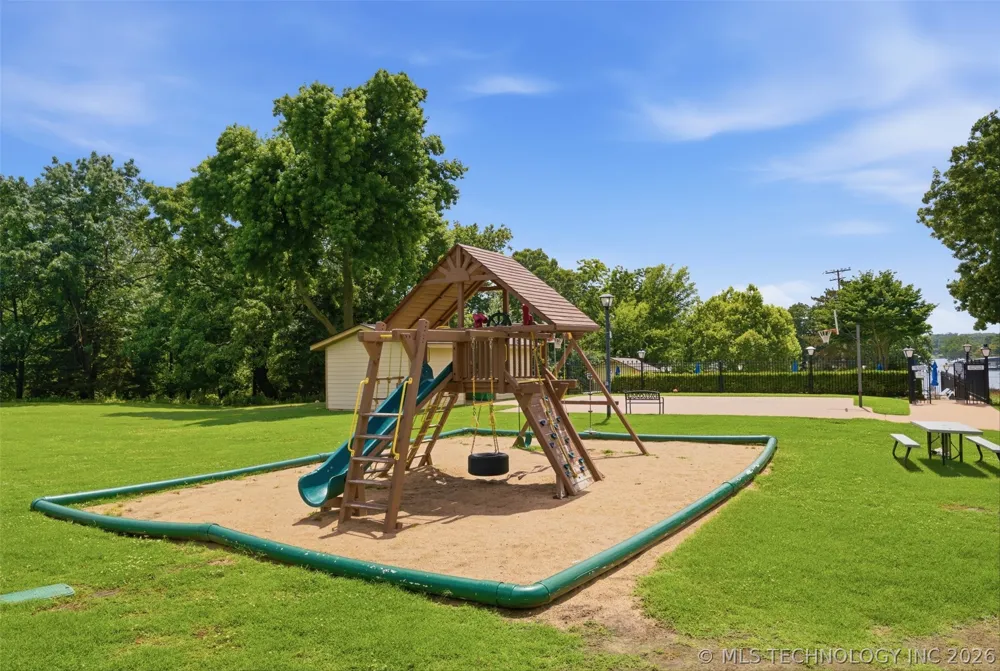 87 Pebble Beach Afton, OK 74331
