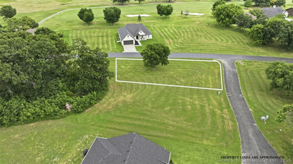 87 Pebble Beach Afton, OK 74331