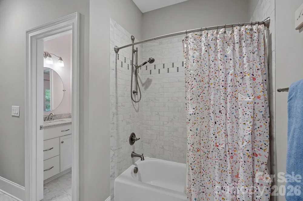 16830 Reinsch Drive Davidson, NC 28036