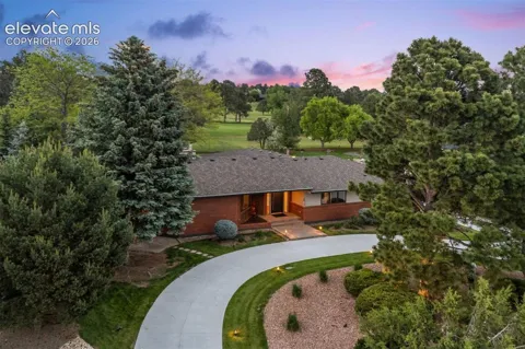 1670 Hill Circle