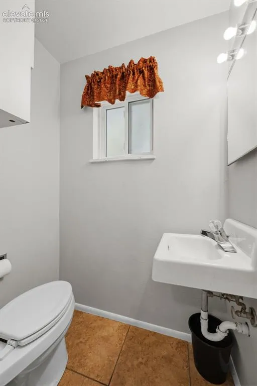 353 Dozier Avenue Canon City, CO 81212