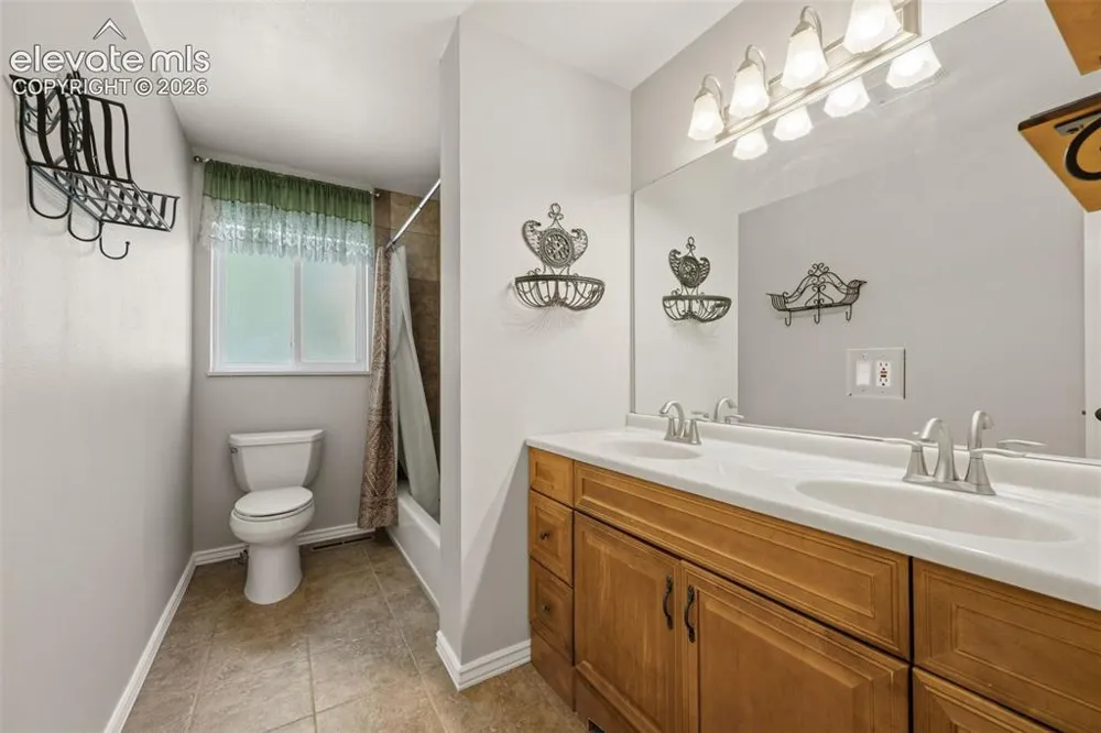 353 Dozier Avenue Canon City, CO 81212