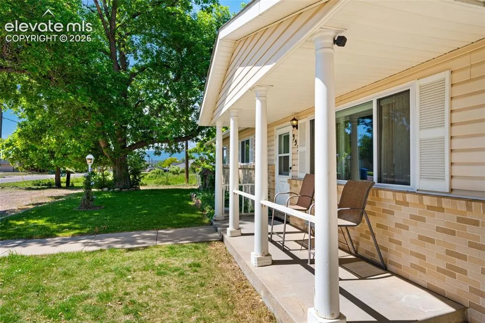 353 Dozier Avenue Canon City, CO 81212