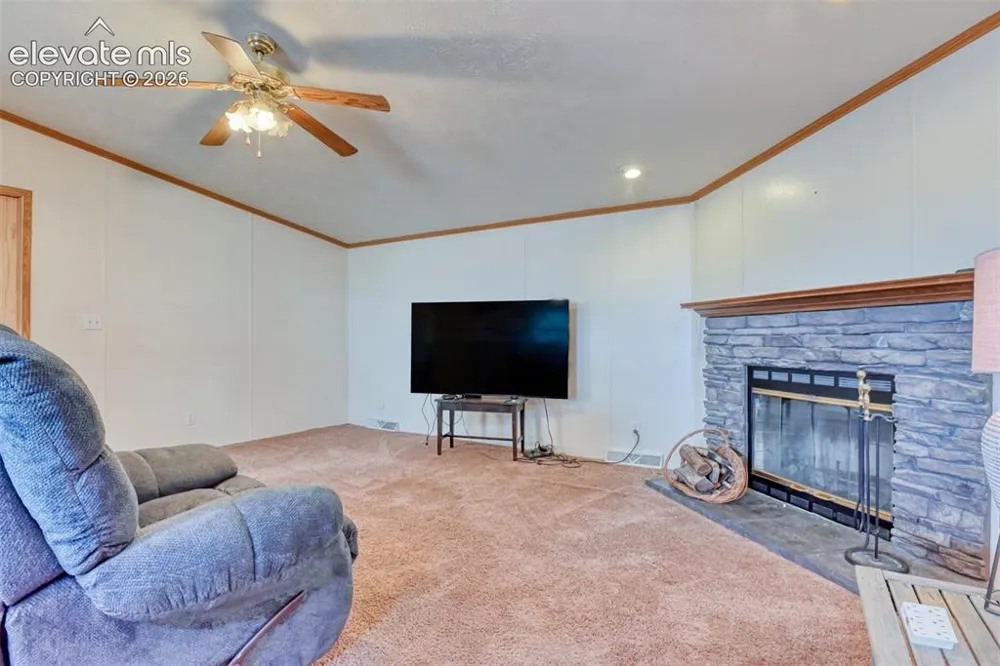 9672 Avenida Hermosa View Fountain, CO 80817
