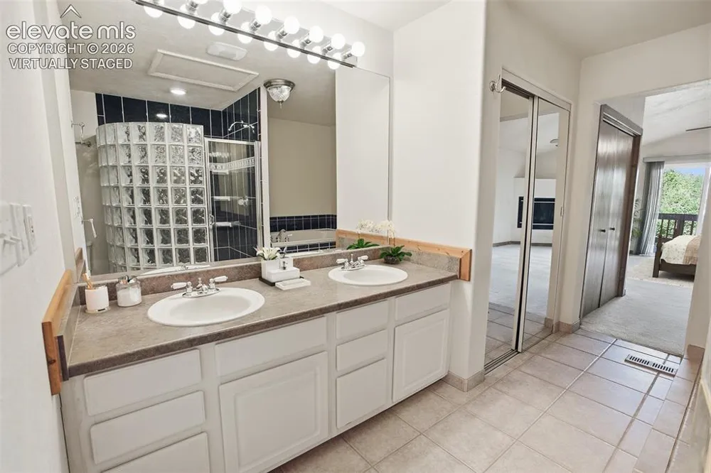 355 Maroon Lake Circle Divide, CO 80814