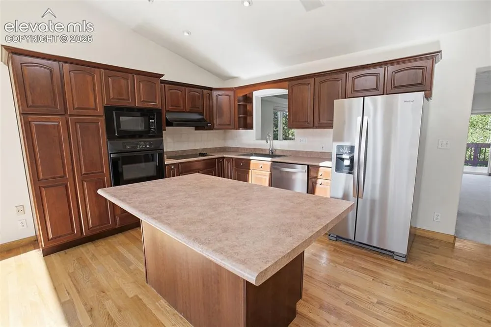 355 Maroon Lake Circle Divide, CO 80814
