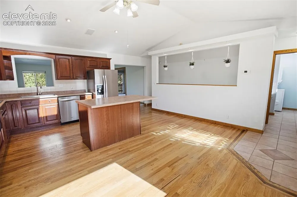 355 Maroon Lake Circle Divide, CO 80814