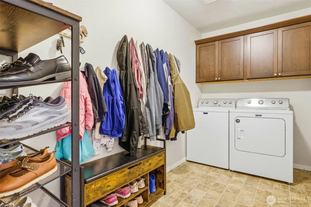 6212 Ramus Ln Pasco, WA 99301