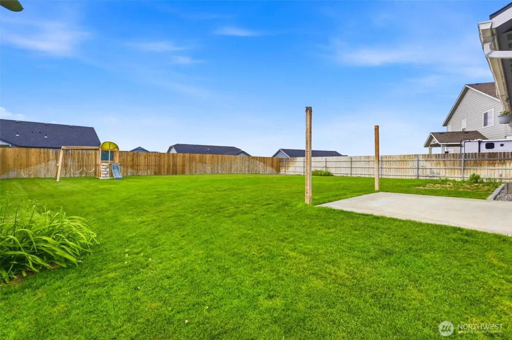 6212 Ramus Ln Pasco, WA 99301