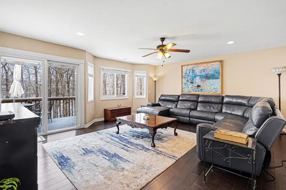 201 Glenwood Dr Goodlettsville, TN 37072