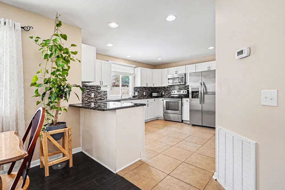 201 Glenwood Dr Goodlettsville, TN 37072
