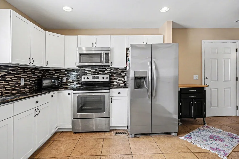 201 Glenwood Dr Goodlettsville, TN 37072