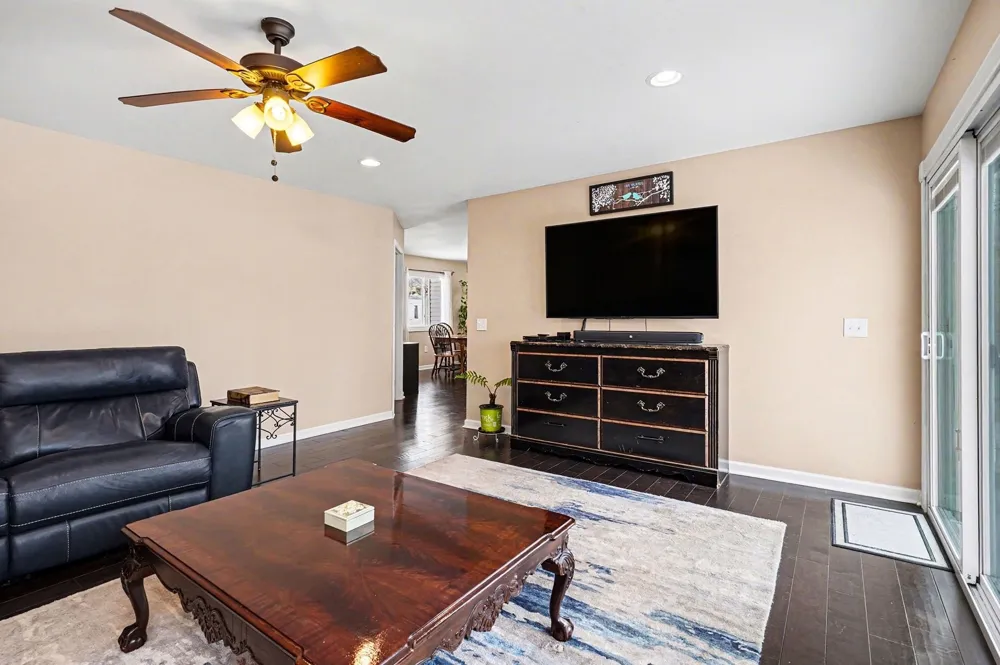 201 Glenwood Dr Goodlettsville, TN 37072
