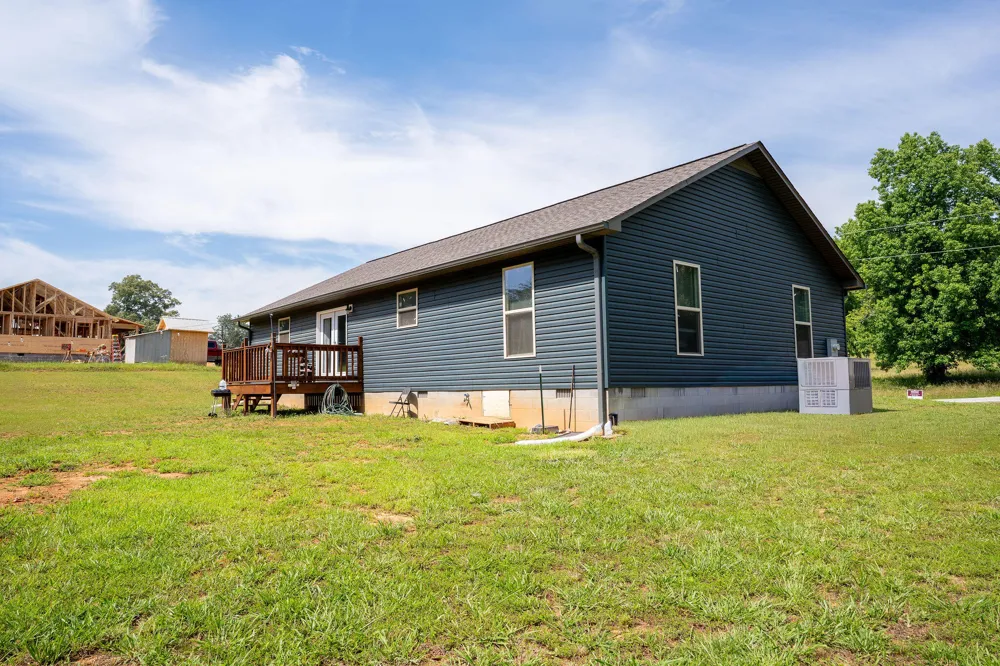 596 Co Rd Stevenson, AL 35772