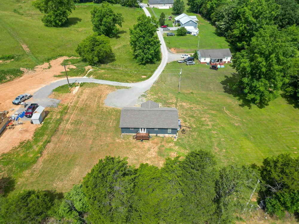 596 Co Rd Stevenson, AL 35772