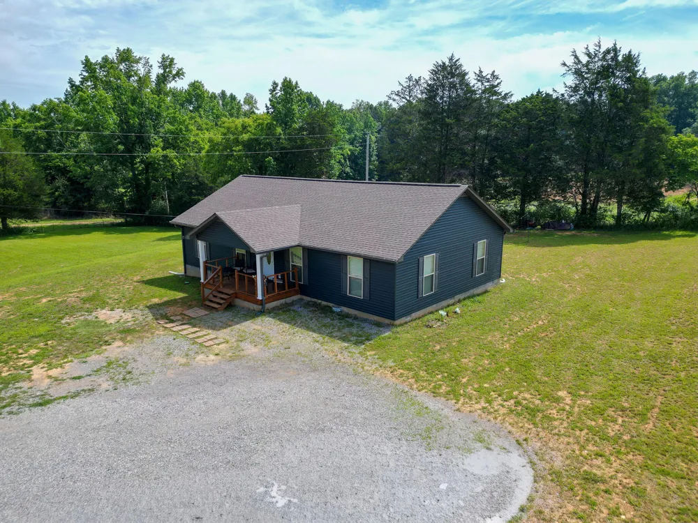 596 Co Rd Stevenson, AL 35772