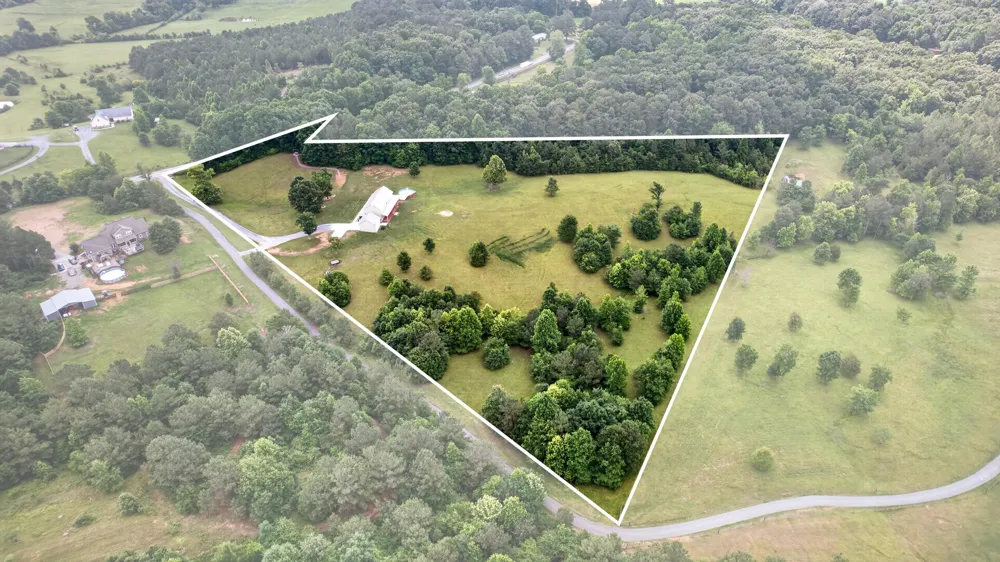 7000 Spring Place Road SE Old Fort, TN 37362