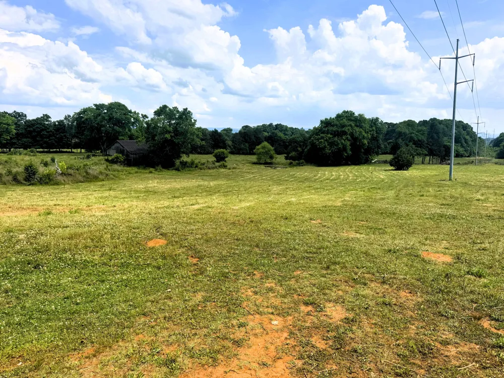 175 County Road 571 Englewood, TN 37329