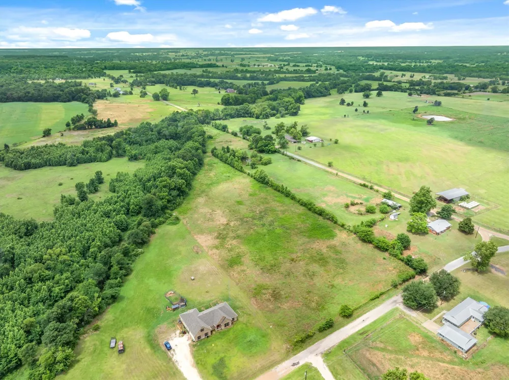 283 VZ County RD 4109 Canton, TX 75103