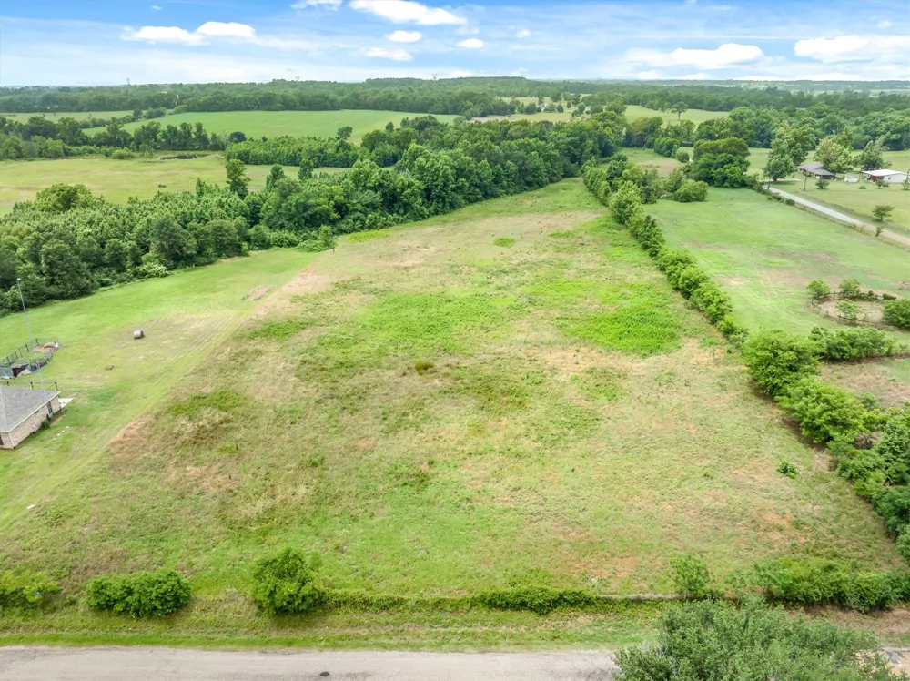 283 VZ County RD 4109 Canton, TX 75103