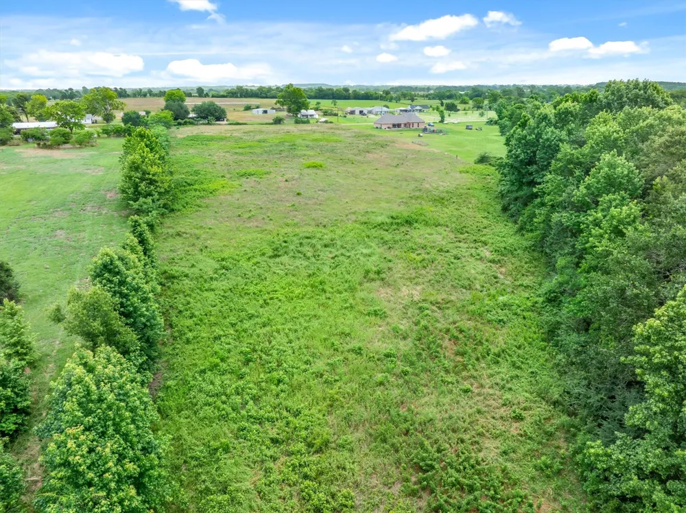 283 VZ County RD 4109 Canton, TX 75103