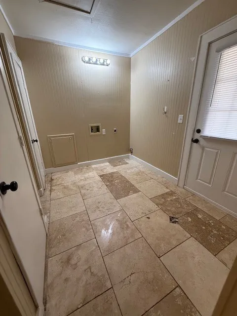 642 Love Street Oakwood, TX 75855