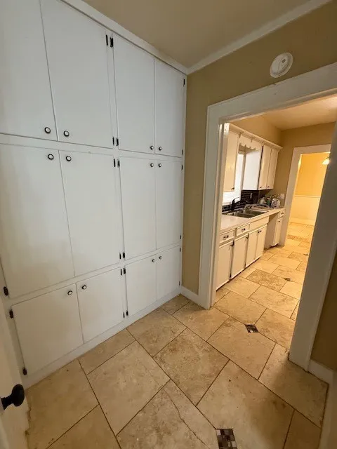 642 Love Street Oakwood, TX 75855