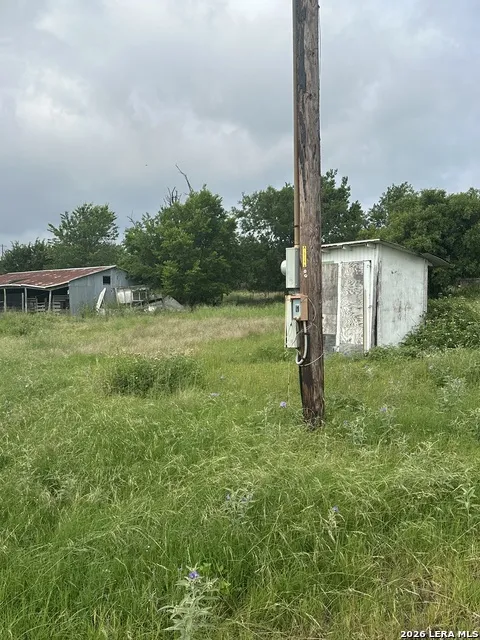 9 Sky Line Dr Comfort, TX 78013