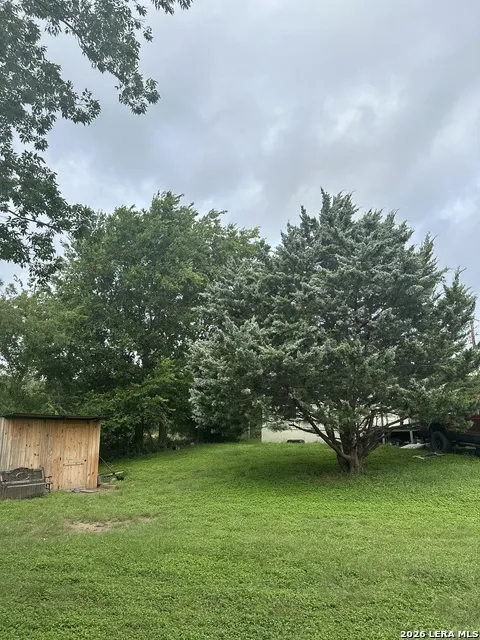 9 Sky Line Dr Comfort, TX 78013