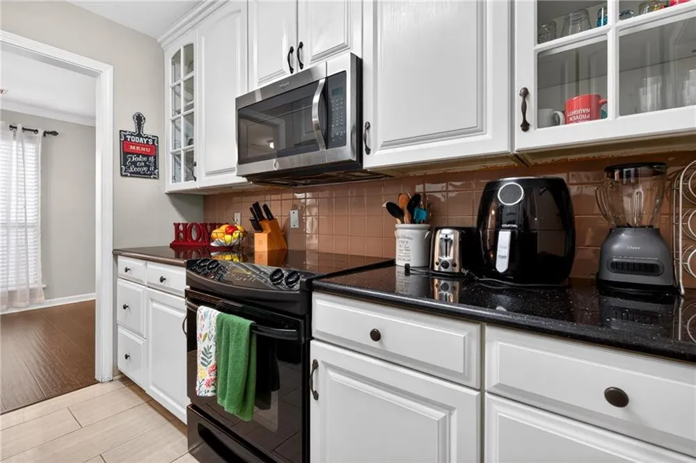 6393 Hawthorne Terrace Peachtree Corners, GA 30092