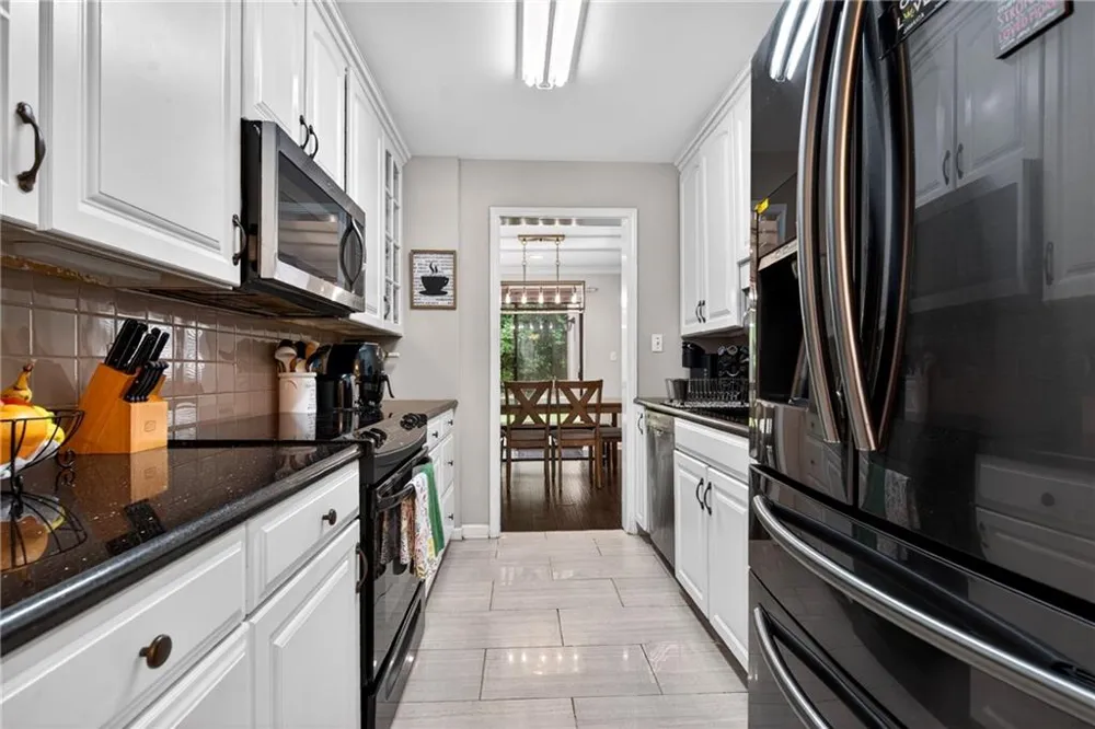 6393 Hawthorne Terrace Peachtree Corners, GA 30092