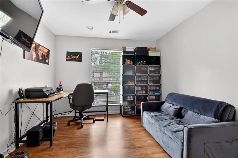 6393 Hawthorne Terrace Peachtree Corners, GA 30092