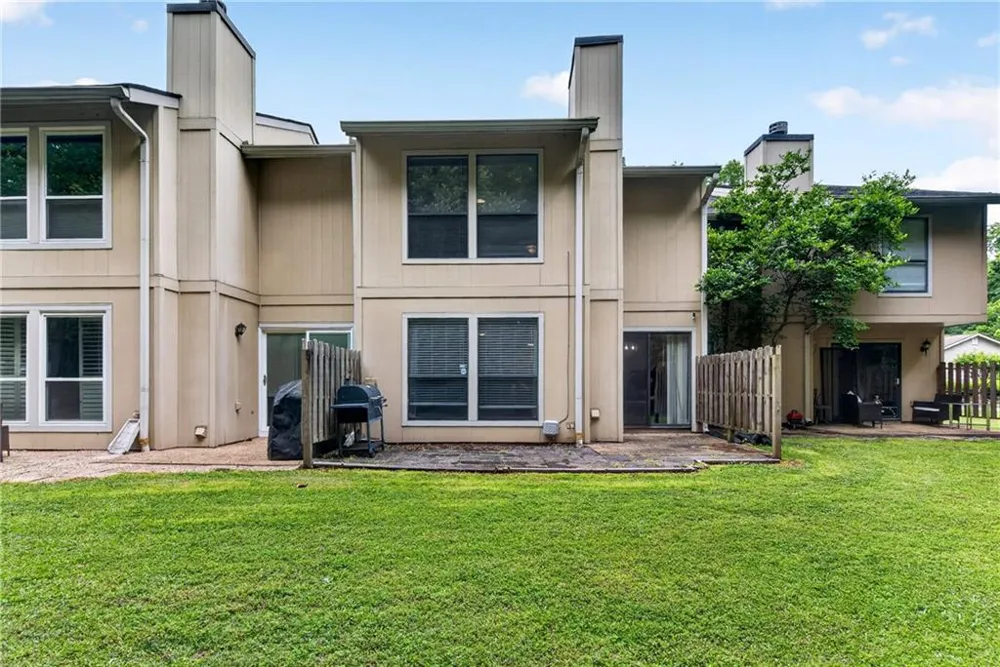 6393 Hawthorne Terrace Peachtree Corners, GA 30092