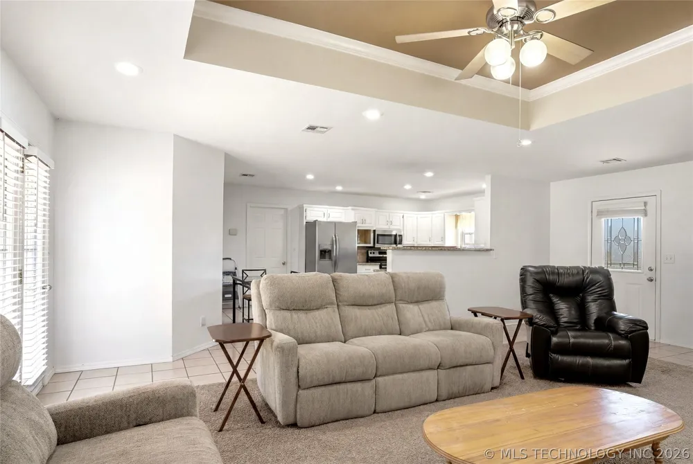 905 Kentucky Derby Sallisaw, OK 74955