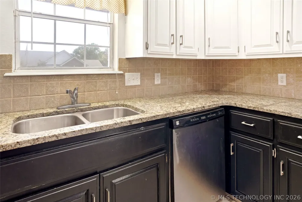 905 Kentucky Derby Sallisaw, OK 74955