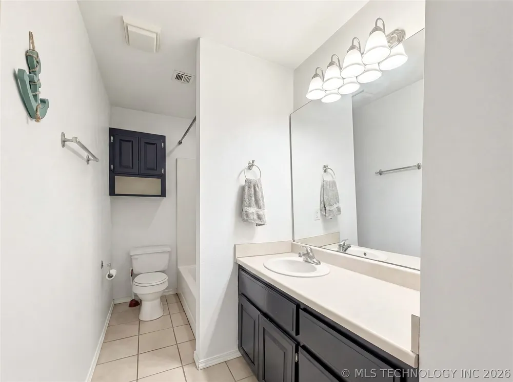 905 Kentucky Derby Sallisaw, OK 74955