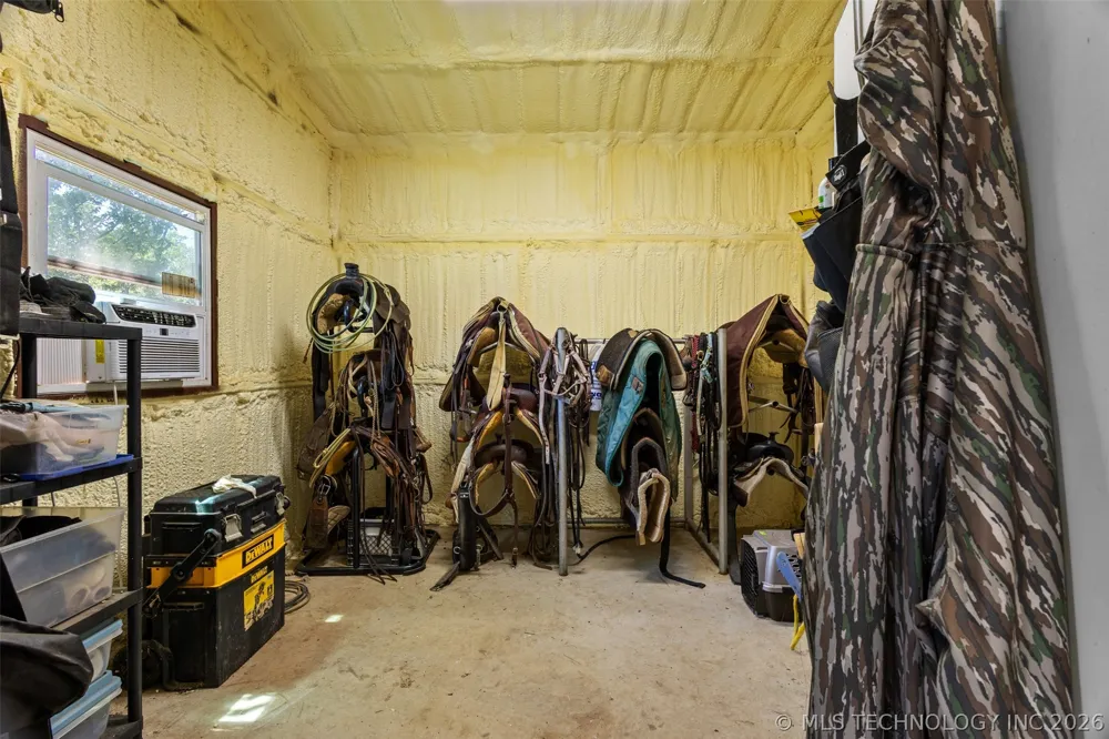 37969 County Road 1590 Coalgate, OK 74538