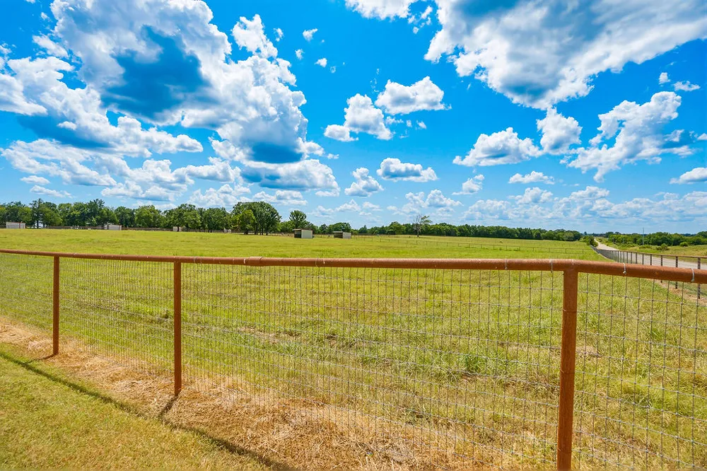 37969 County Road 1590 Coalgate, OK 74538