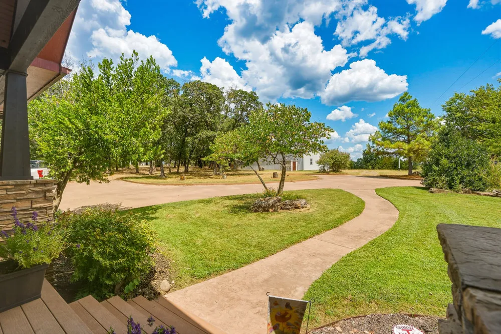 37969 County Road 1590 Coalgate, OK 74538