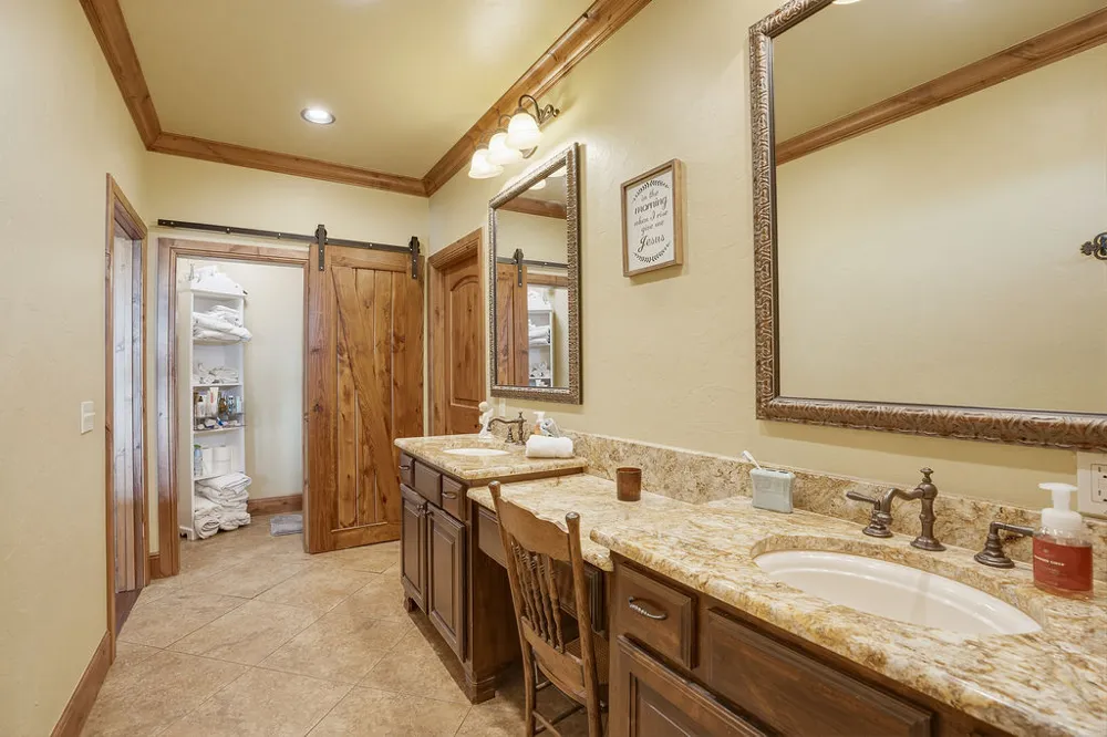 37969 County Road 1590 Coalgate, OK 74538