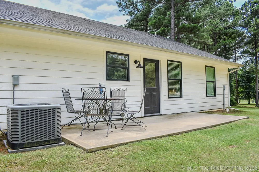 420557 E 1918 ROAD Antlers, OK 74523