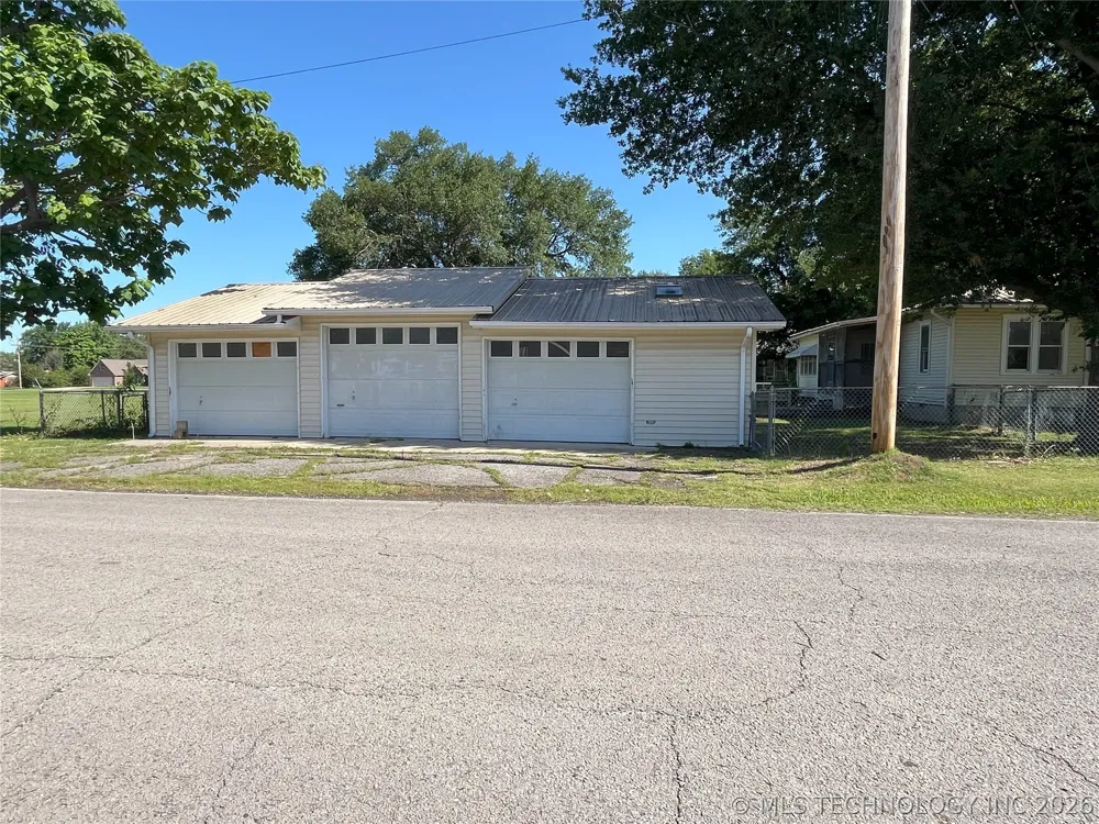 701 NW 3rd Street Stigler, OK 74462